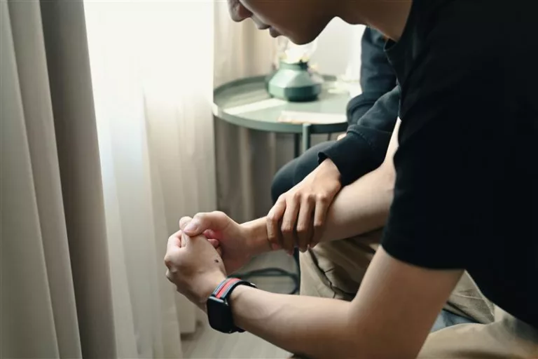How to Support Loved Ones with Depression and Anxiety